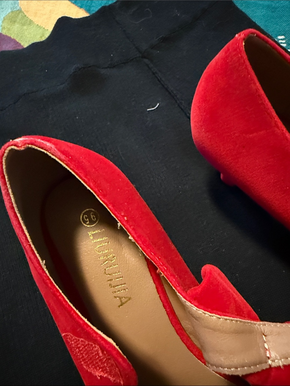 Velvet Red Bow Mary Jane Heels Sz 91/2 - Picture 2 of 3